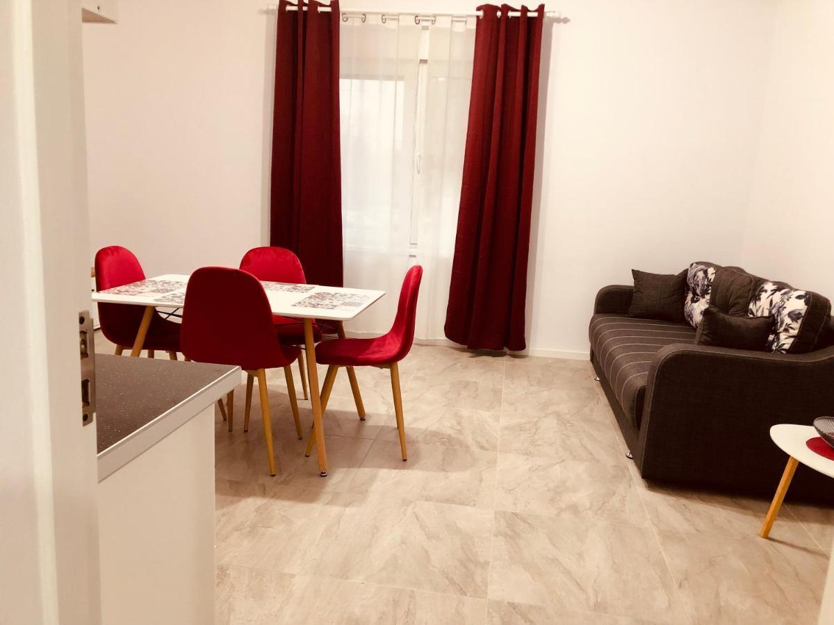 New And Modern Apartments In Villa, Near City Center M36 Τιμισοάρα Εξωτερικό φωτογραφία